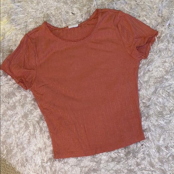 Peach crop top! - Picture 1 of 2